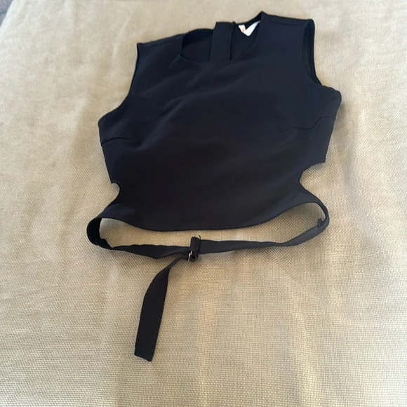 Zara black size medium crop tank top vest cutout with adjustable back strap - Picture 3 of 6